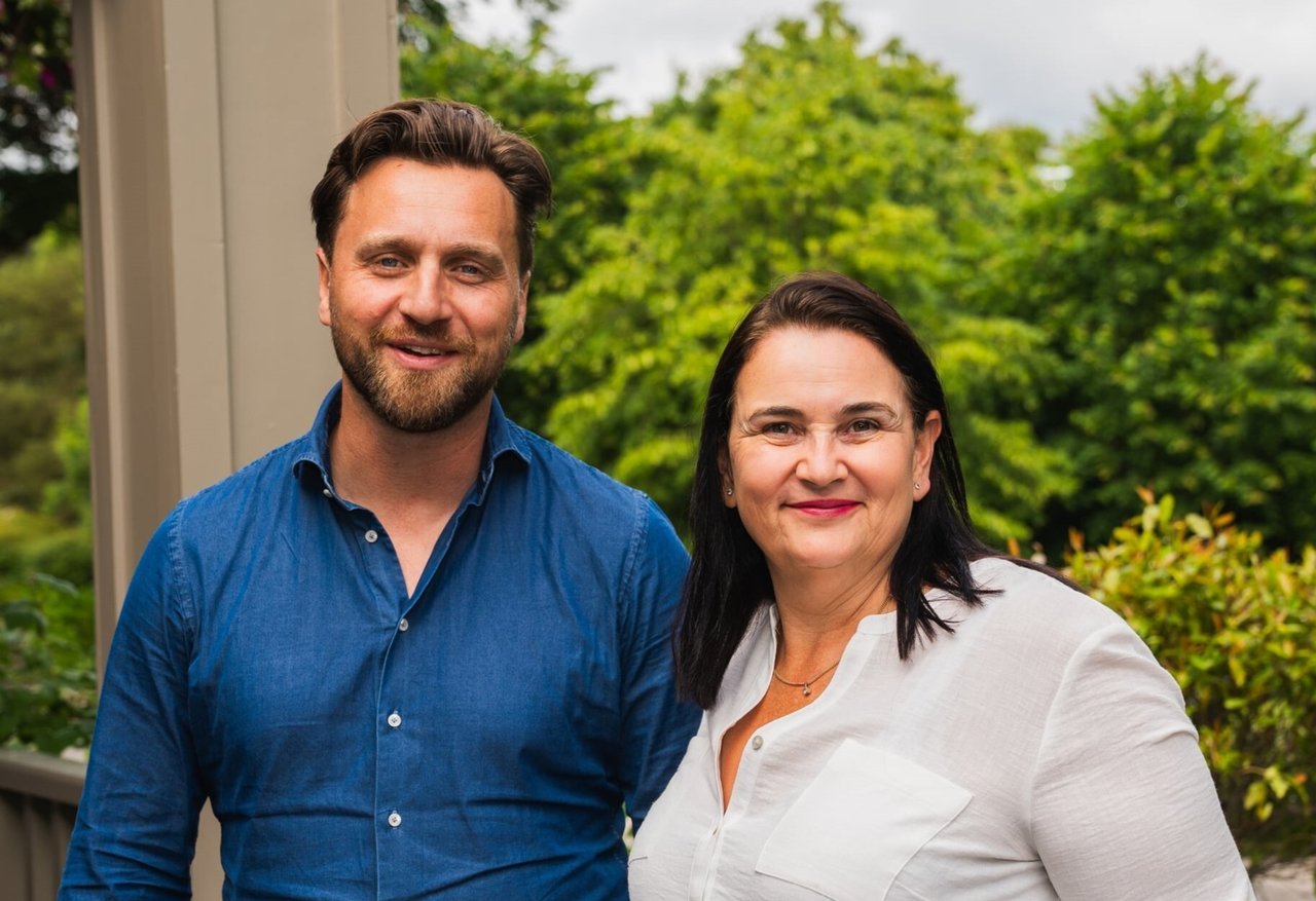  Smarthotel & Net Affinity Partnership | Quinten and Sharon